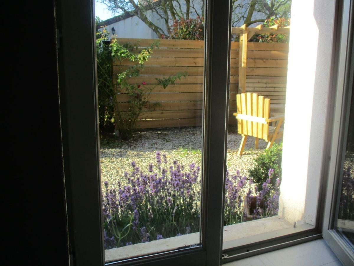 Sancoins La Grange Aux Hirondelles B&B 외부 사진