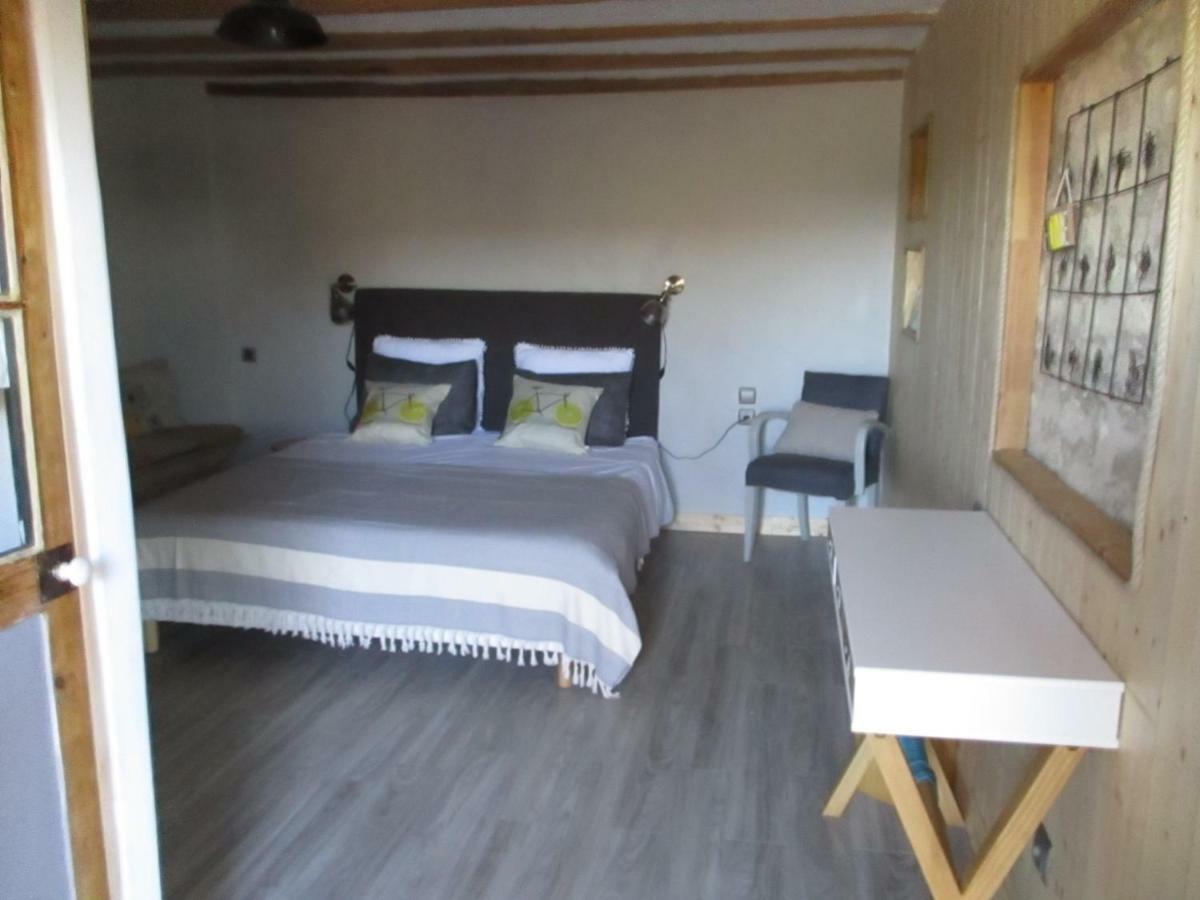Sancoins La Grange Aux Hirondelles B&B 외부 사진